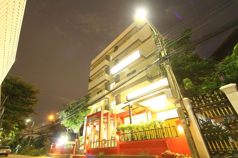 Darul Hijroh Hotel Bangkok Exterior photo